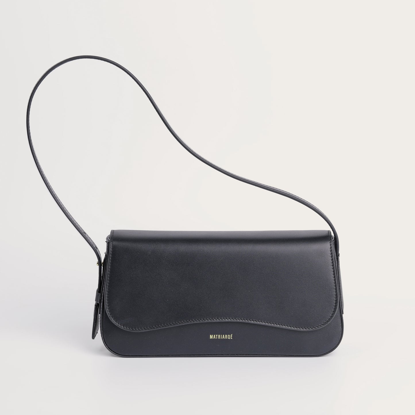 Otto Baguette Bag in Leather - Black