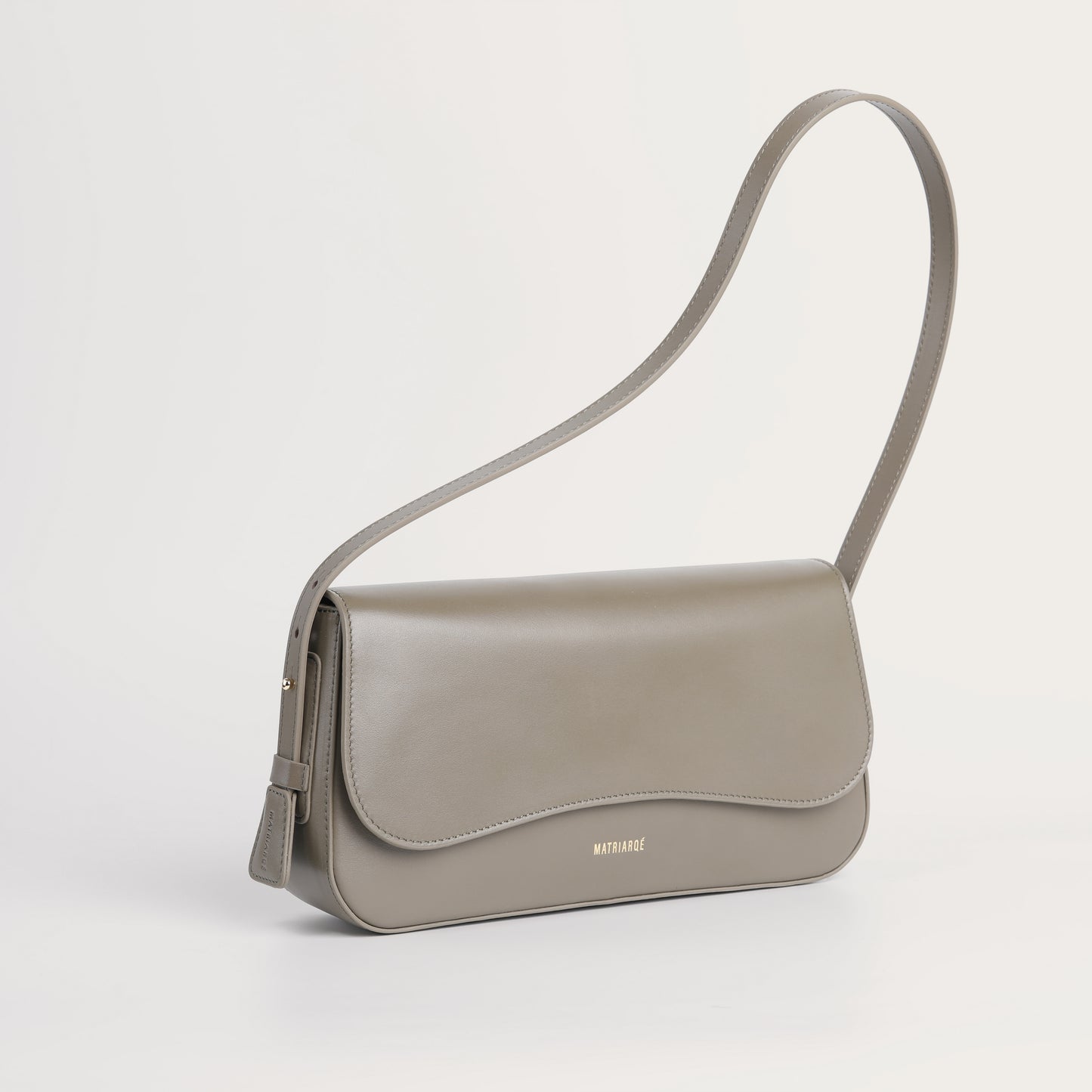 Otto Baguette Bag in Leather - Olive