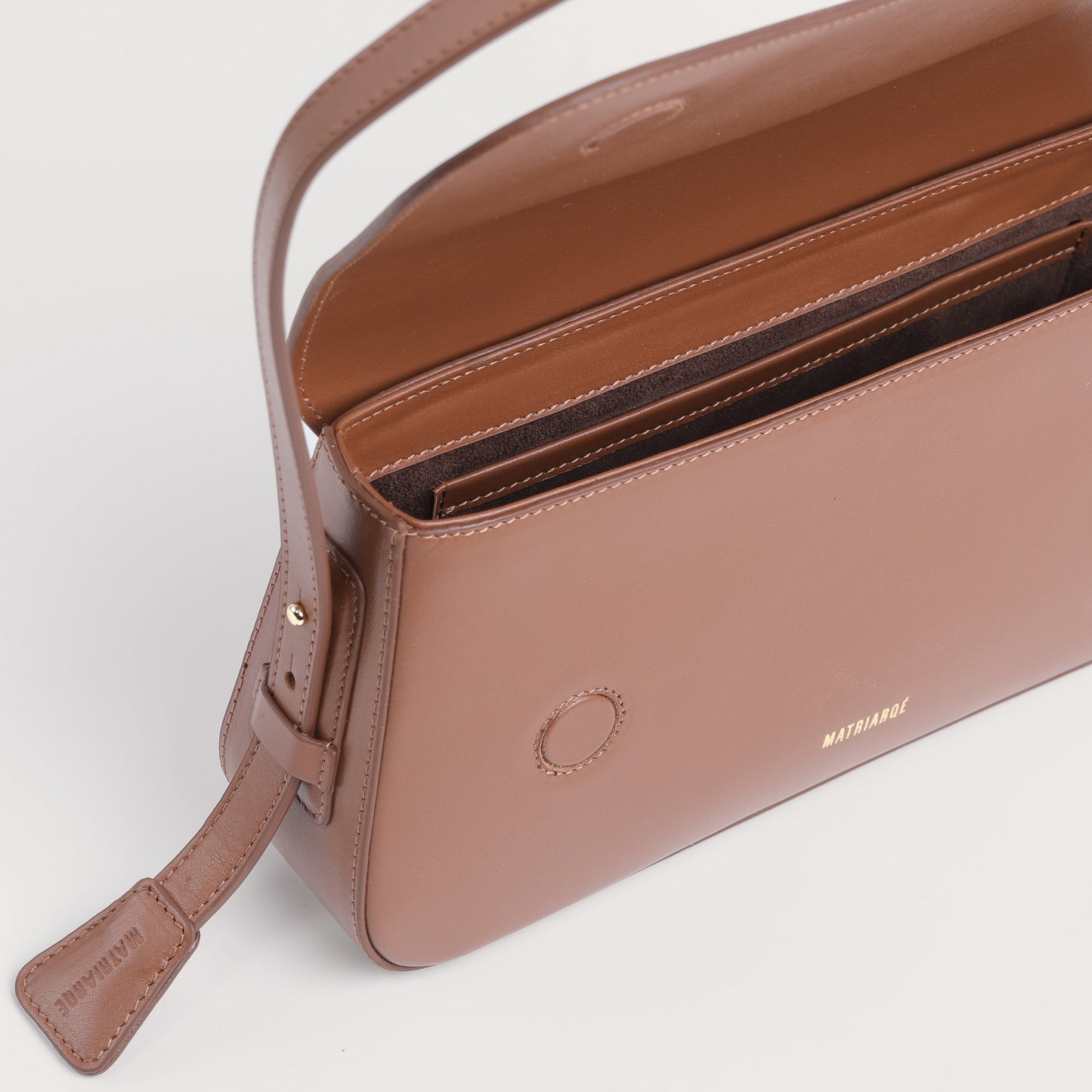 Otto Baguette Bag in Leather - Cognac