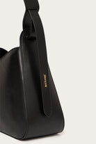 Matriarqe | Ida Shoulder Bag in Leather - Full Black | | Shoulder Bags